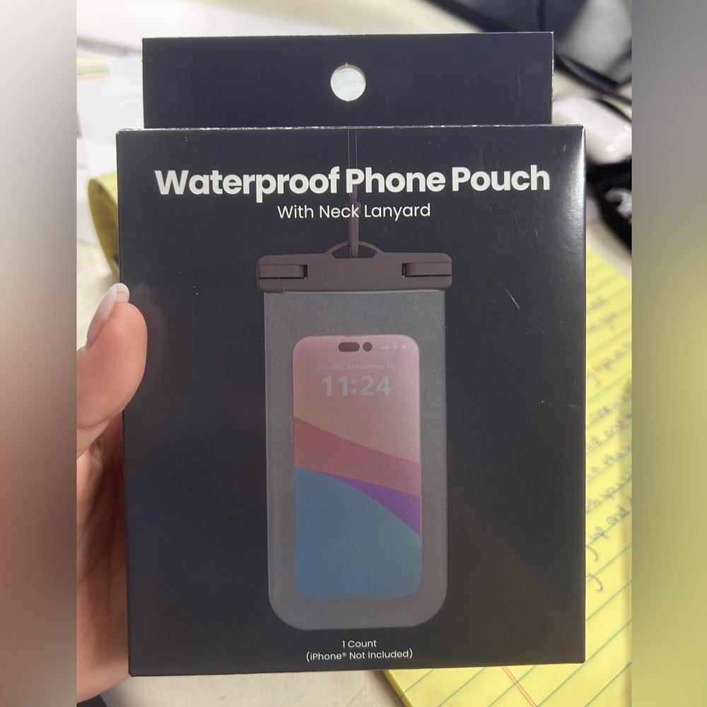 Universal Waterproof Phone Pouch with Neck Lanyard - Black